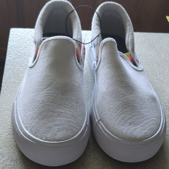 Aldi Gear Slip-On Sneakers - Picture 2 of 5
